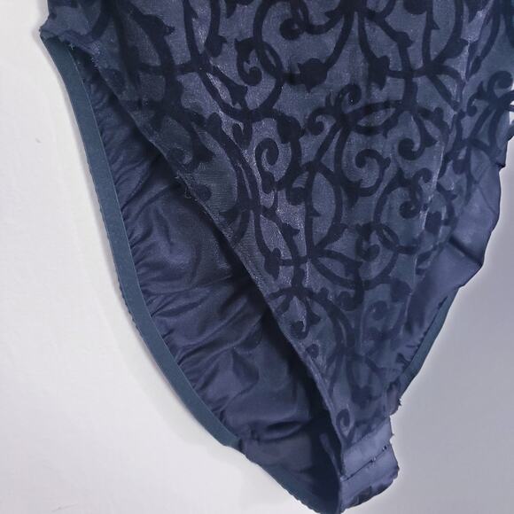 Rare Vintage 90s Victoria's Secret Gold Label Black Floral Velvet Bodysuit Set - Picture 14 of 16